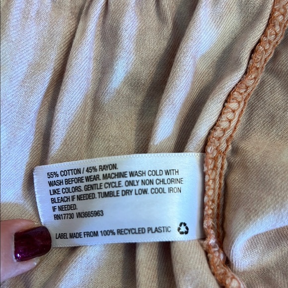 Cat & Jack- Peach Dress w/Hearts - Picture 3 of 9